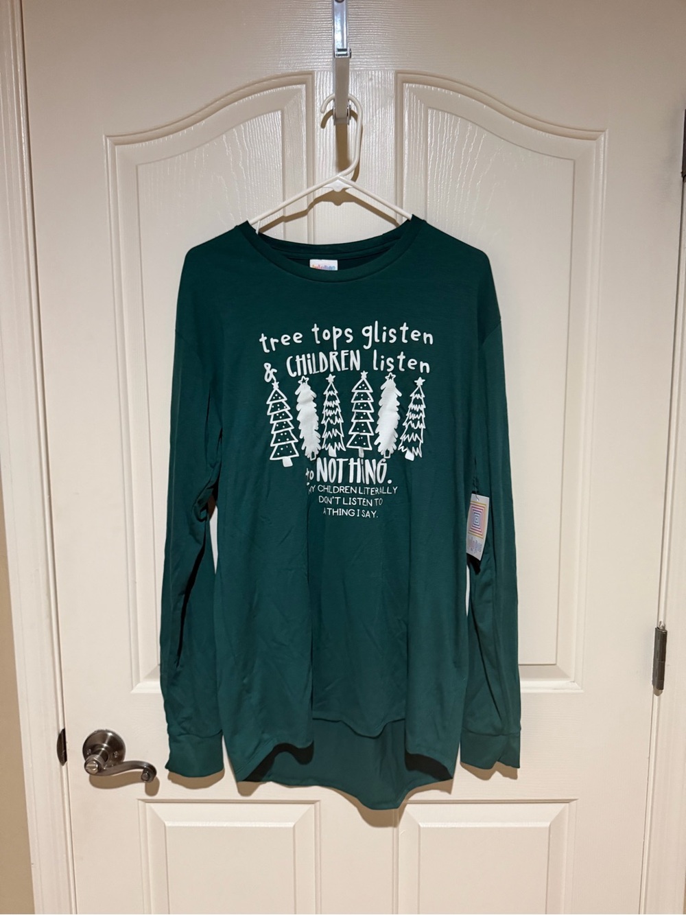 LuLaRoe Hudson Forest Green Long-Sleeve Holiday Graphic Tee